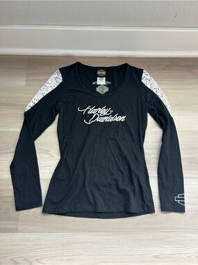 Harley-Davidson Women's Black Long Sleeve Tee with White Lace Shoulders - Size S